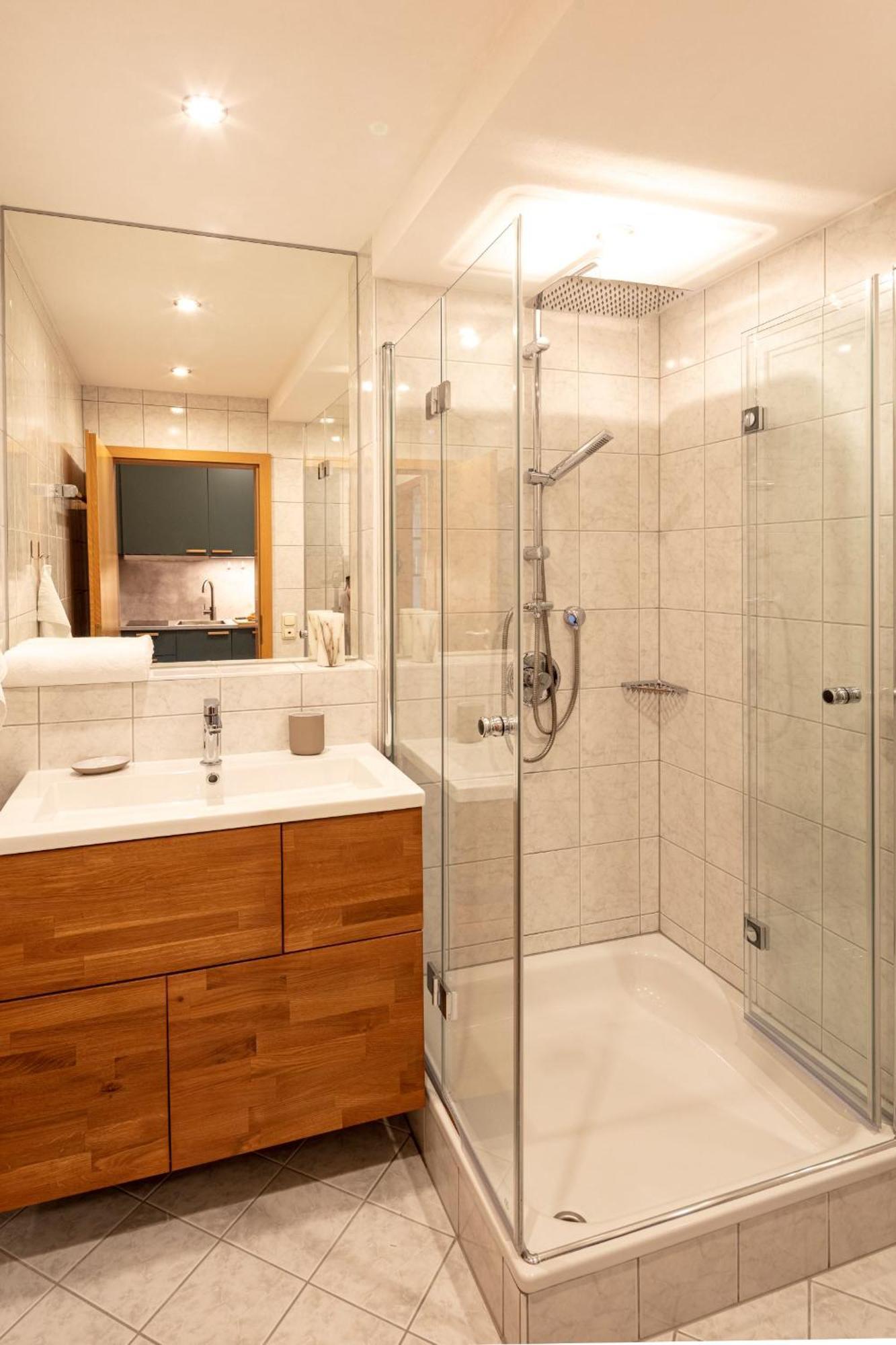 Gemuetliche Fewo Mit Grosser Relax-Badewanne Ap 303 アシャウ・イム・キームガウ エクステリア 写真